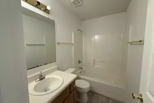 2678 Hidden Estates Cir, Navarre, FL 32566 - Photo 9