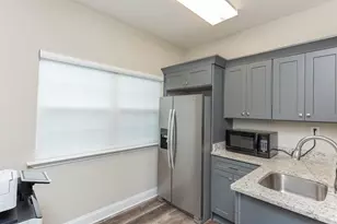 79 Baybridge Dr, Gulf Breeze, FL 32561 - Photo 11