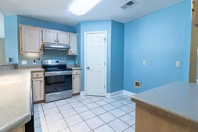 2865 Winners Circle Drive, Navarre, FL 32566 - Photo 9