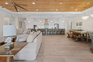 8074 Gulf Blvd, Navarre, FL 32566 - Photo 15