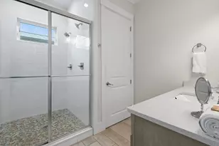 8074 Gulf Blvd, Navarre, FL 32566 - Photo 25