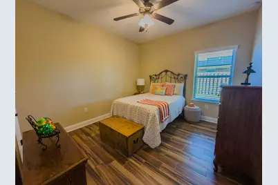 2512 Cove Road, Navarre, FL 32566 - Photo 21