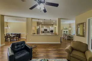 2512 Cove Rd, Navarre, FL 32566 - Photo 7