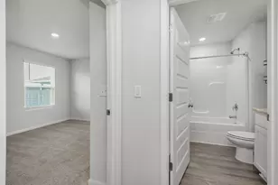 5280 Peach Dr, Pace, FL 32571 - Photo 11