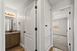 1922 Bright Water Dr, Gulf Breeze, FL 32563 - Photo 13