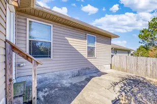 1922 Bright Water Dr, Gulf Breeze, FL 32563 - Photo 41