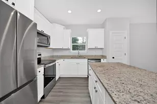 5087 San Pedro Ct, Milton, FL 32583 - Photo 7