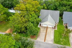 2170 Tom St, Navarre, FL 32566 - Photo 5