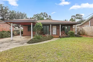 909 W Lloyd Street W, Pensacola, FL 32501 - Photo 1