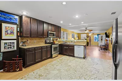 909 W Lloyd Street W, Pensacola, FL 32501 - Photo 7