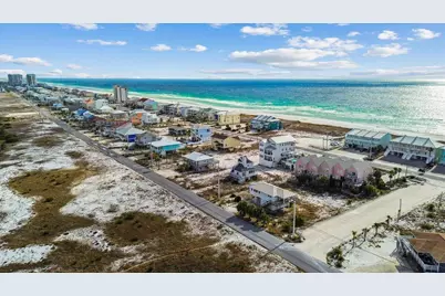 7845 White Sands Boulevard, Navarre, FL 32566 - Photo 33