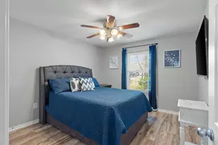 2440 Sunrise Dr, Navarre, FL 32566 - Photo 15