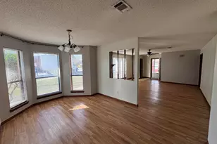 202 Seville Cir, Mary Esther, FL 32569 - Photo 1