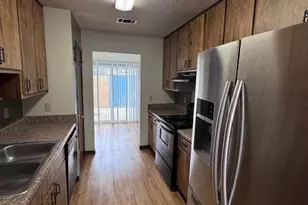 202 Seville Cir, Mary Esther, FL 32569 - Photo 11