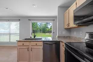 6545 Fern St, Navarre, FL 32566 - Photo 9