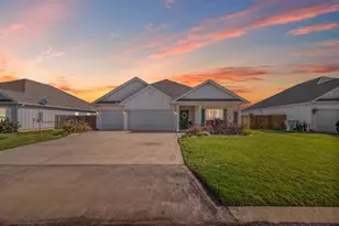 1328 Sea Grv Ct, Gulf Breeze, FL 32563 - Photo 3