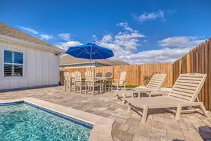 1328 Sea Grv Ct, Gulf Breeze, FL 32563 - Photo 51