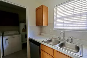 3408 Green Briar Cir, Gulf Breeze, FL 32563 - Photo 5