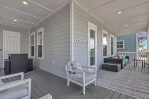 1499 Seaside Cir, Navarre, FL 32566 - Photo 11