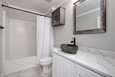 4268 Lancaster Drive, Niceville, FL 32578 - Photo 3