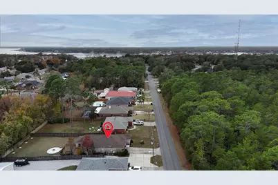 4268 Lancaster Drive, Niceville, FL 32578 - Photo 39