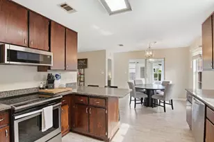 477 Cascabellas St, Mary Esther, FL 32569 - Photo 17