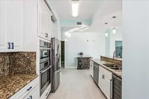 8573 Gulf Blvd, Navarre, FL 32566 - Photo 15