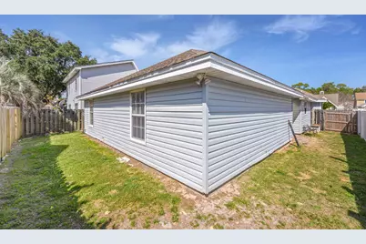 607 Drakes Landing, Mary Esther, FL 32569 - Photo 23