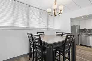 300 SW Miracle Strip Parkway SW, Fort Walton Beach, FL 32548 - Photo 9