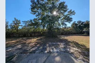 2733 Blue Bay Court, Navarre, FL 32566 - Photo 25