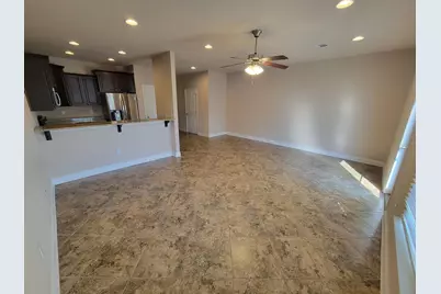 2068 Wilsons Plover Circle, Navarre, FL 32566 - Photo 3