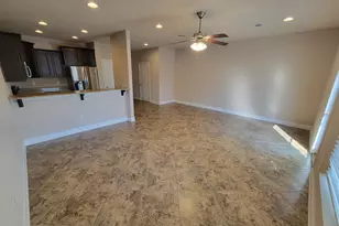 2068 Wilsons Plover Cir, Navarre, FL 32566 - Photo 3