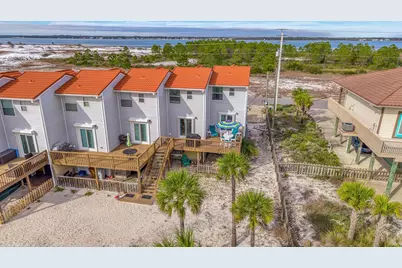 7905 White Sands Boulevard #APT 1, Navarre, FL 32566 - Photo 5