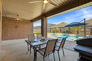 2660 Carrington Lakes Blvd Blvd, Cantonment, FL 32533 - Photo 41