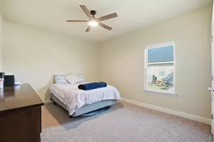 2660 Carrington Lakes Blvd Blvd, Cantonment, FL 32533 - Photo 21