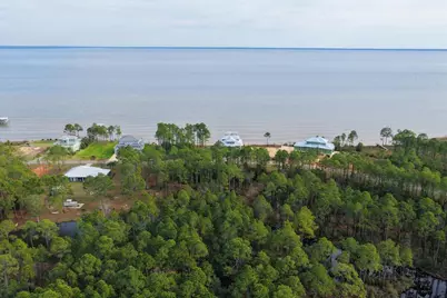 1101 Oyster Bay Dr, Milton, FL 32583 - Photo 11