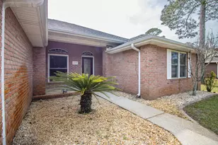 6977 Leisure St, Navarre, FL 32566 - Photo 5