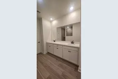 7142 Wells Avenue, Navarre, FL 32566 - Photo 5