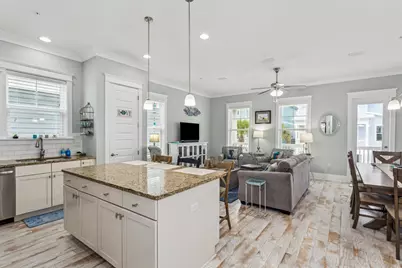 1495 Seaside Circle, Navarre, FL 32566 - Photo 5