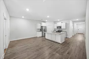 1913 Noleka Ct, Navarre, FL 32566 - Photo 5