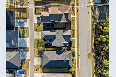 407 Sweetgrass Lane, Niceville, FL 32578 - Photo 5