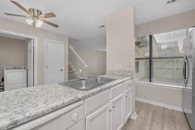 2301 W Michigan Avenue W #41, Pensacola, FL 32526 - Photo 9