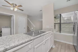 2301 W Michigan Ave W, Pensacola, FL 32526 - Photo 9