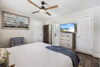 2137 Casa De Oro Street, Navarre, FL 32566 - Photo 13