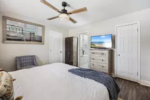 2137 Casa De Oro St, Navarre, FL 32566 - Photo 13