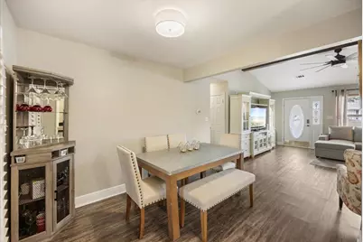 2137 Casa De Oro Street, Navarre, FL 32566 - Photo 7