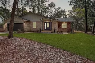 105 Drew Ct, Niceville, FL 32578 - Photo 1