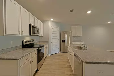 5747 Guinevere Lane, Milton, FL 32583 - Photo 3