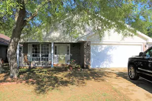 1784 Ivalea Cir, Navarre, FL 32566 - Photo 1