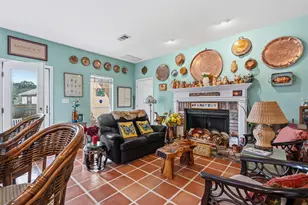 6523 Callie De Lago, Navarre, FL 32566 - Photo 9